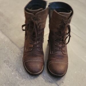 Taos Crave Boots